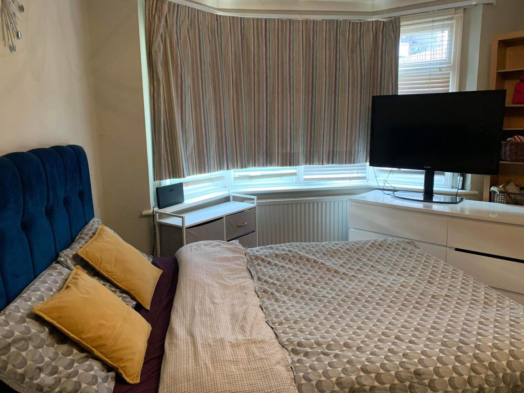 Private Lovely Double Bedroom High Wycombe Buitenkant foto